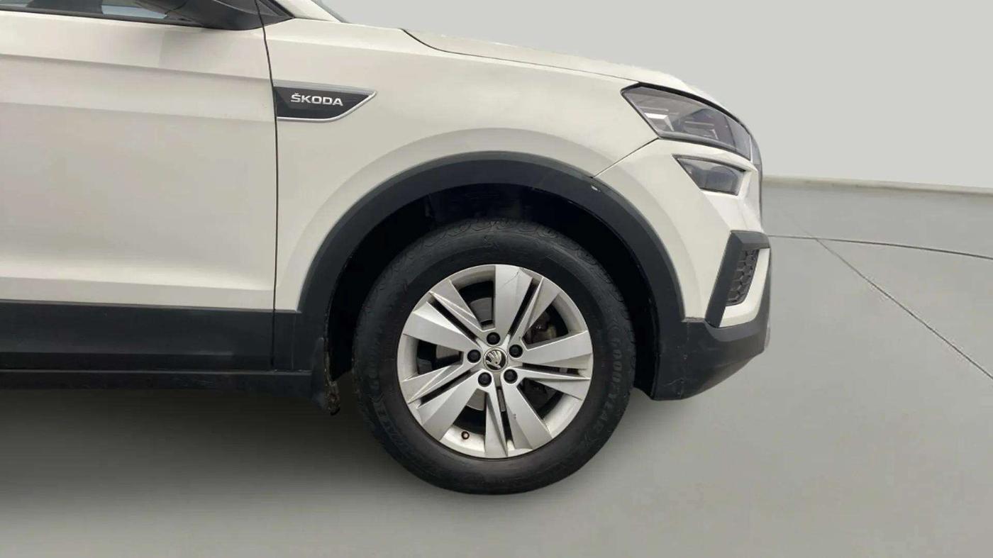 2022 Skoda KUSHAQ AMBITION 1.0L TSI MT, Petrol, Manual, 43,744 km, Right Front Wheel