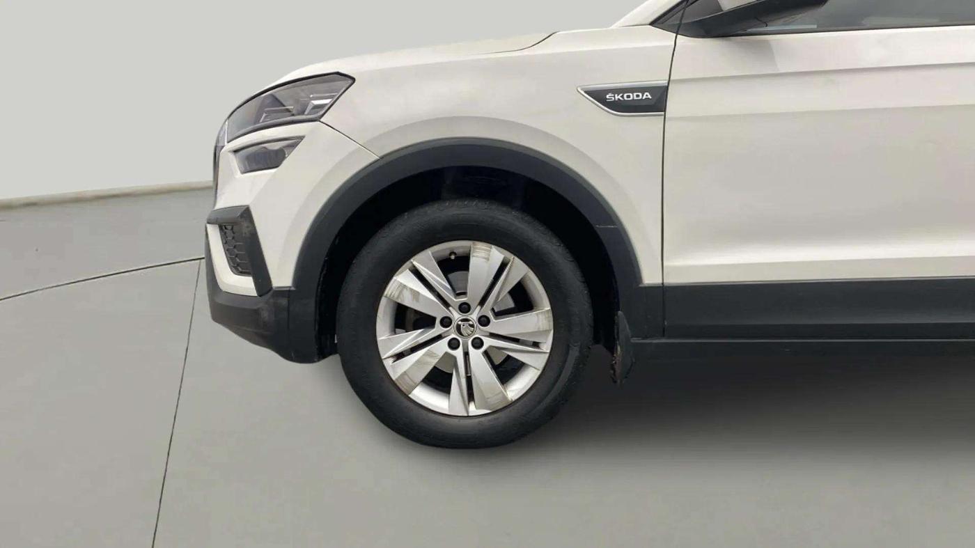 2022 Skoda KUSHAQ AMBITION 1.0L TSI MT, Petrol, Manual, 43,744 km, Left Front Wheel
