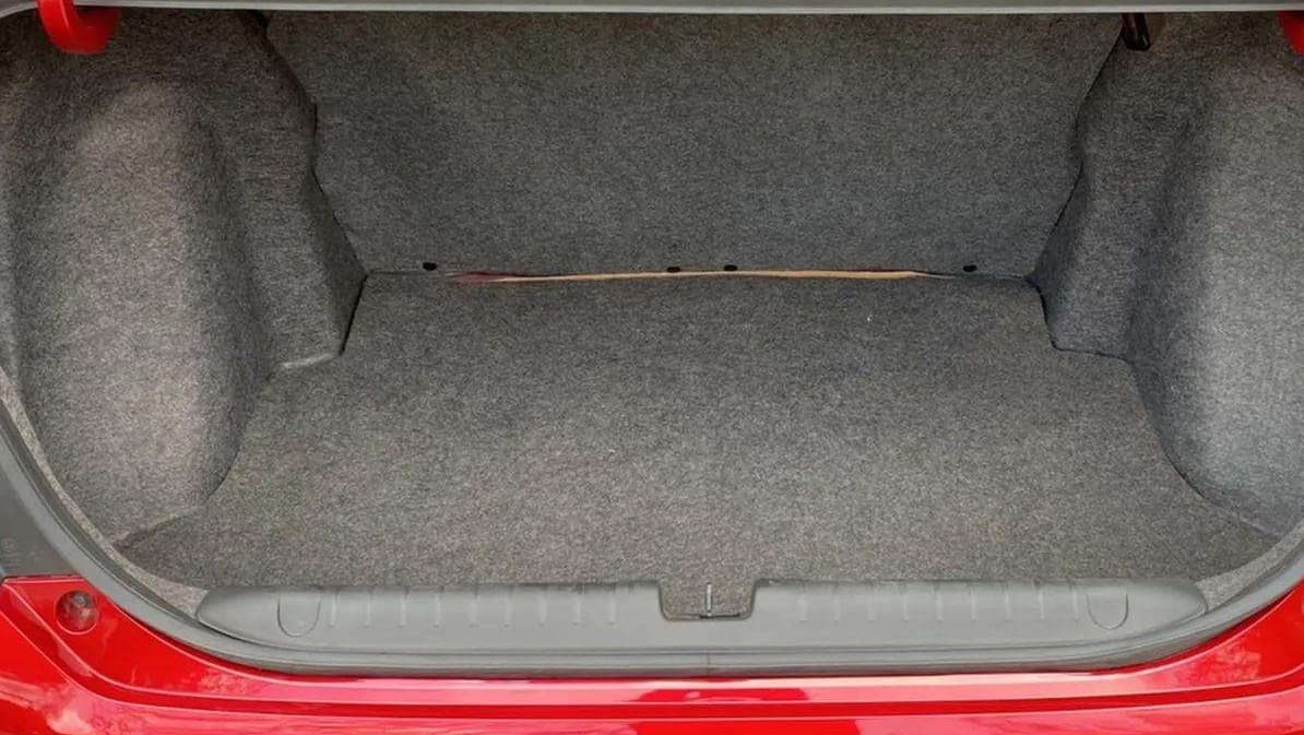 2024 Honda Amaze 1.2L I-VTEC VX CVT, Petrol, Automatic, 2,818 km, Boot Inside