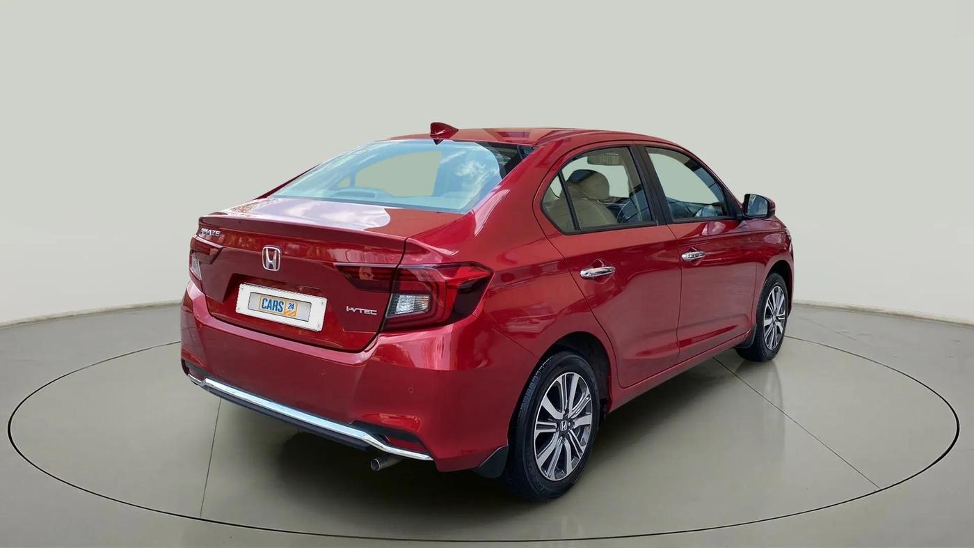 2024 Honda Amaze 1.2L I-VTEC VX CVT, Petrol, Automatic, 2,818 km, Right Back Diagonal