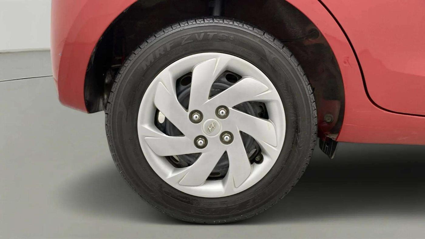 2019 Hyundai NEW SANTRO SPORTZ AMT, Petrol, Automatic, 32,736 km, Right Rear Wheel
