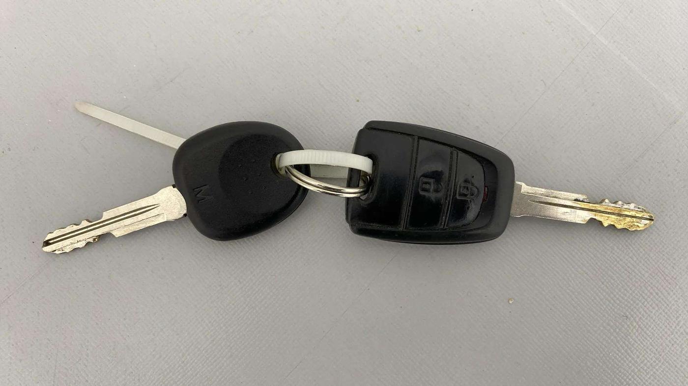 2019 Hyundai NEW SANTRO SPORTZ AMT, Petrol, Automatic, 32,736 km, Key Close Up