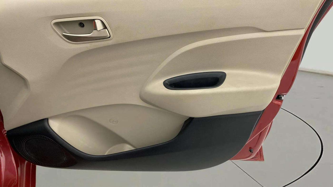 2019 Hyundai NEW SANTRO SPORTZ AMT, Petrol, Automatic, 32,736 km, Driver Side Door Panels Control