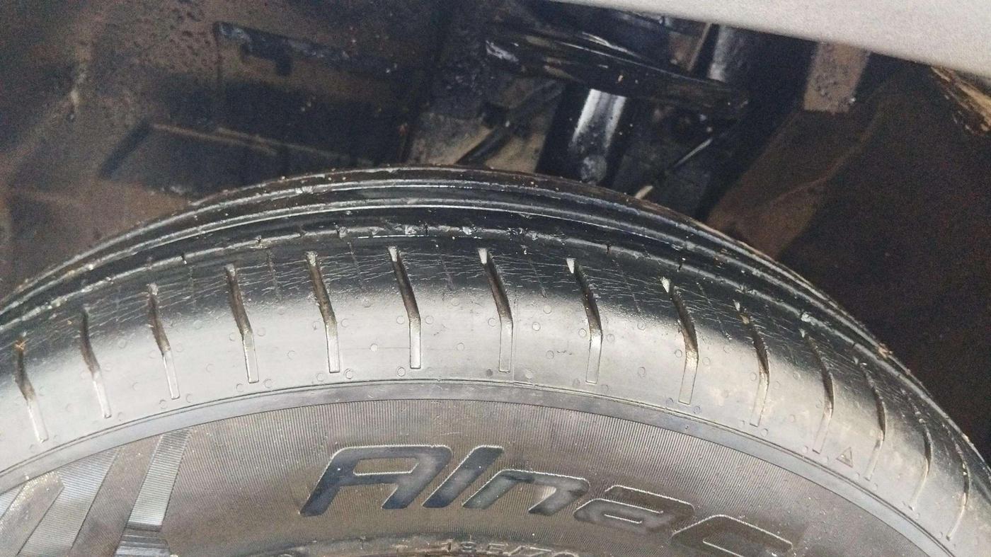 2022 Tata PUNCH ACCOMPLISHED MT, CNG, Manual, 44,733 km, Left Front Tyre Tread
