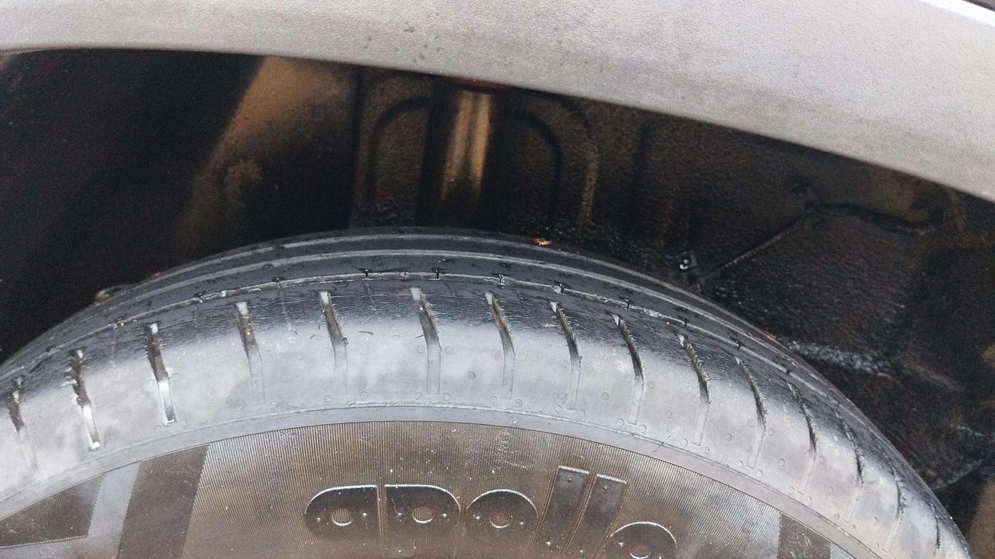 2022 Tata PUNCH ACCOMPLISHED MT, CNG, Manual, 44,733 km, Right Rear Tyre Tread