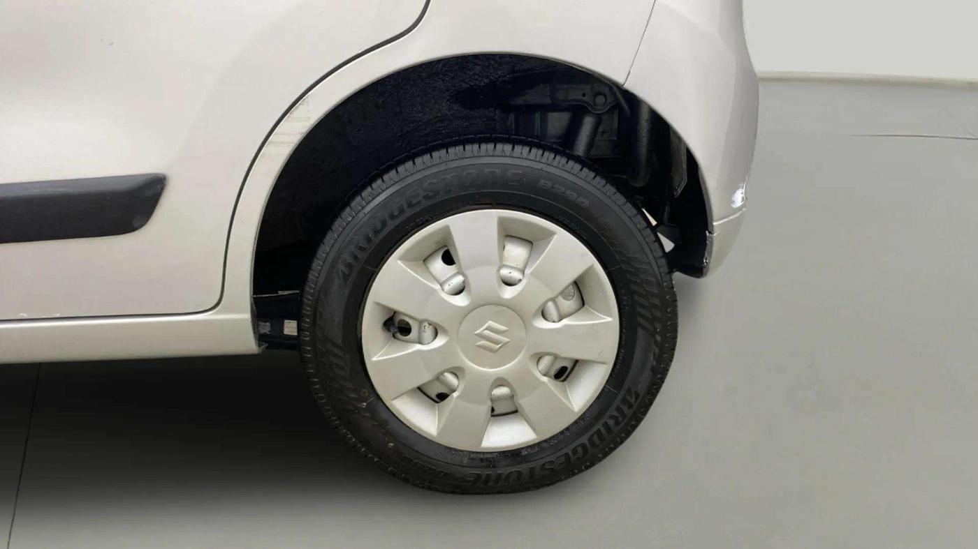 2016 Maruti Wagon R 1.0 LXI CNG, CNG, Manual, 23,936 km, Left Rear Wheel