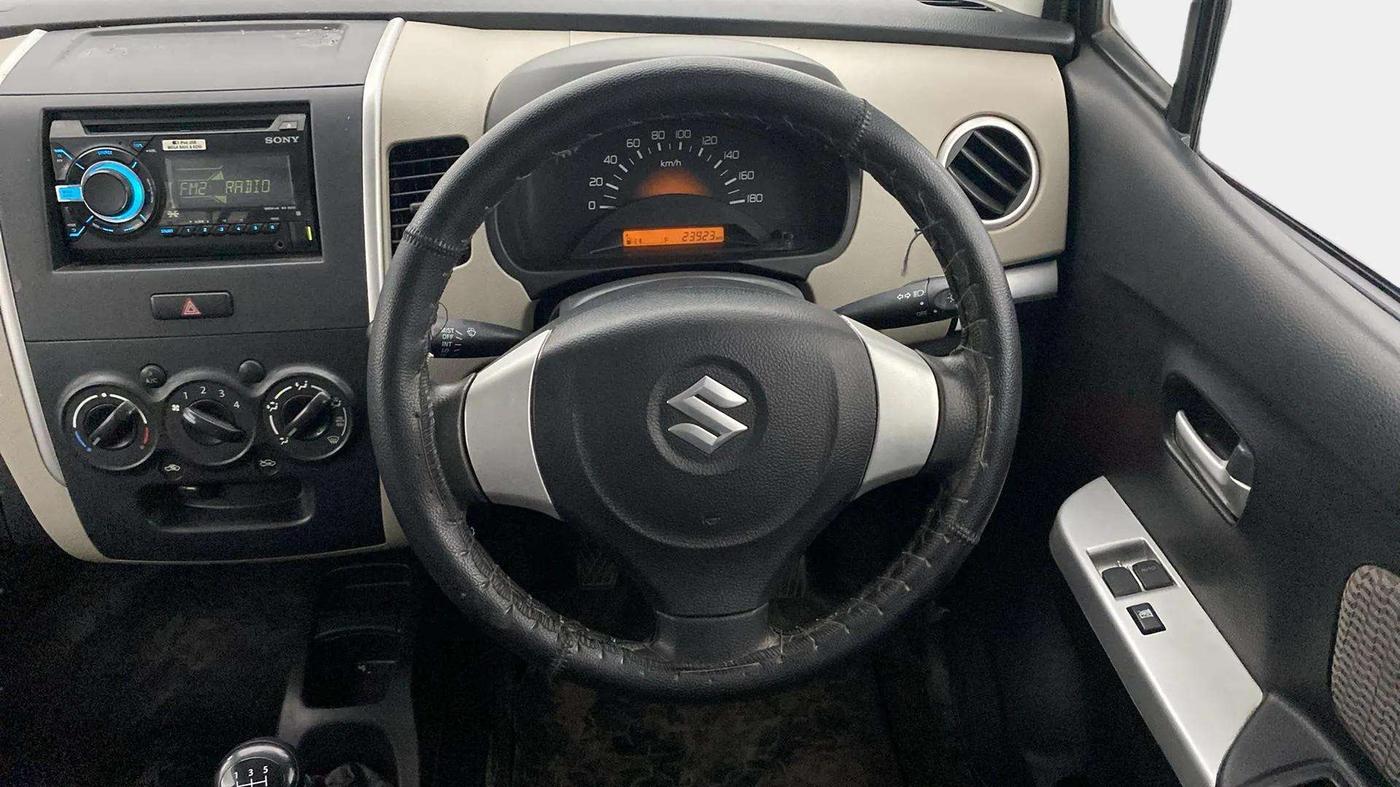 2016 Maruti Wagon R 1.0 LXI CNG, CNG, Manual, 23,936 km, Steering Wheel Close Up
