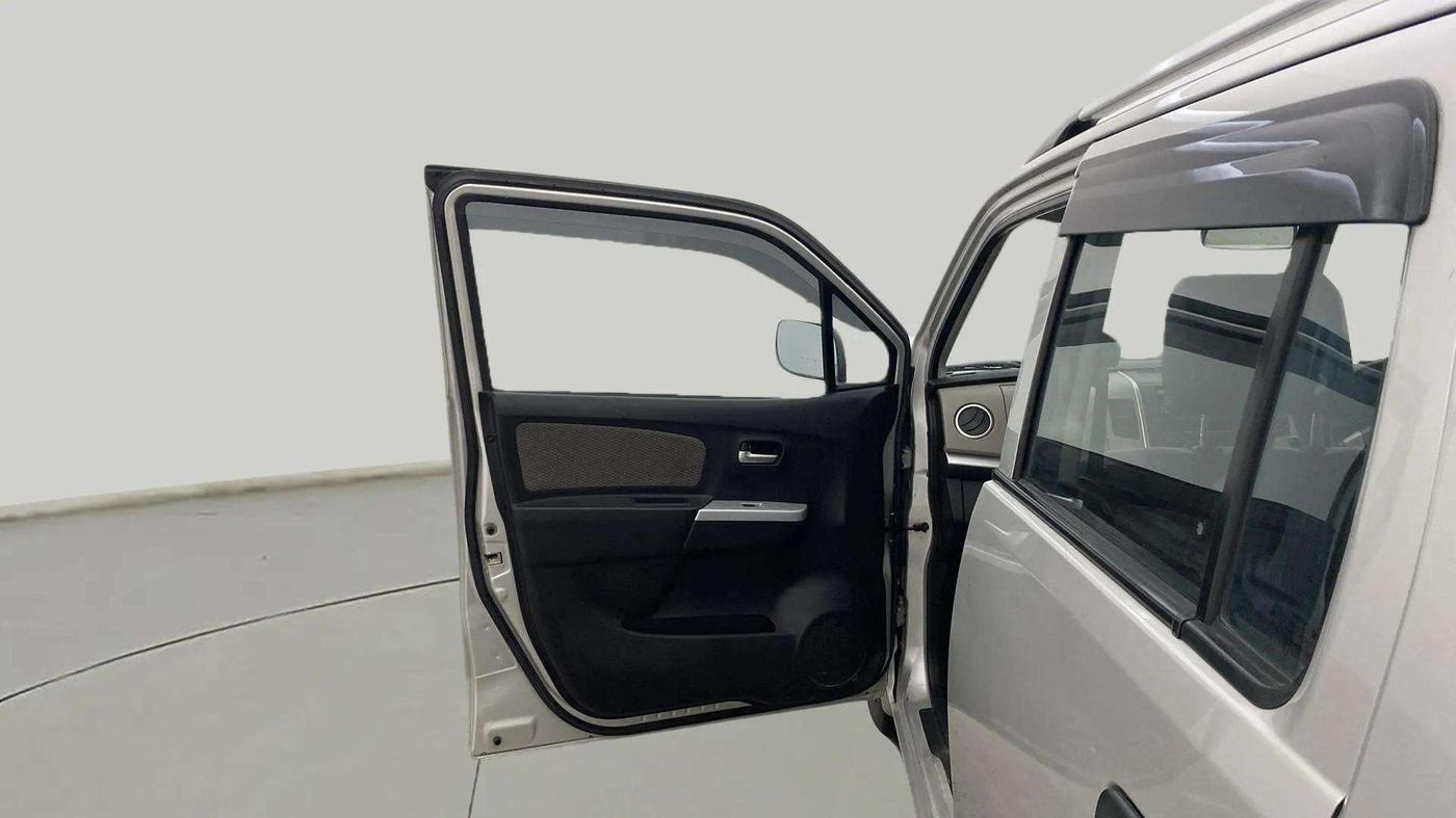 2016 Maruti Wagon R 1.0 LXI CNG, CNG, Manual, 23,936 km, LHS Front Door