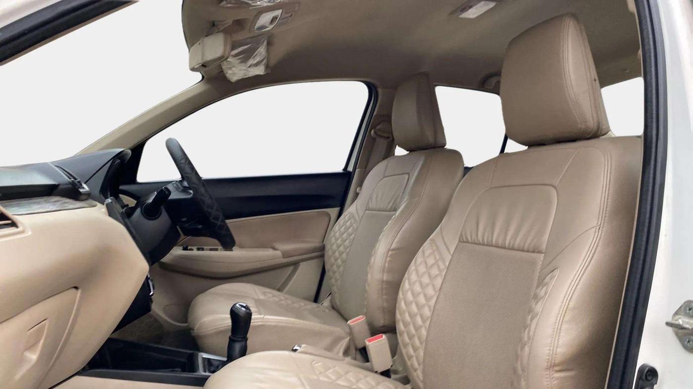 2022 Maruti Dzire VXI, Petrol, Manual, 44,550 km, Right Side Front Door Cabin