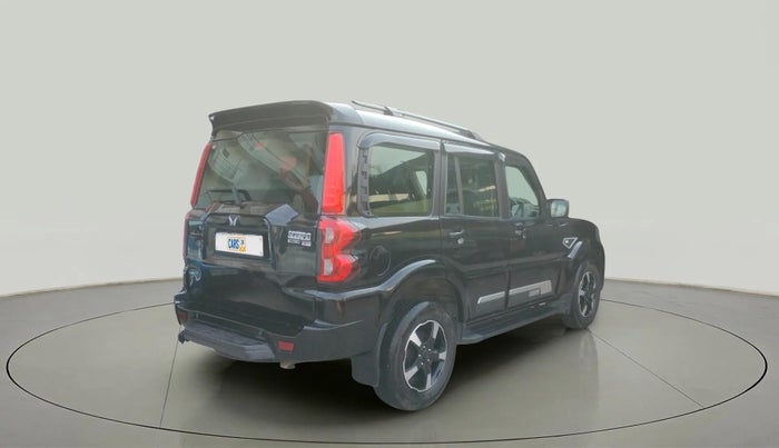 2024 Mahindra SCORPIO CLASSIC S11 MT 7S CC, Diesel, Manual, 11,745 km, Right Back Diagonal