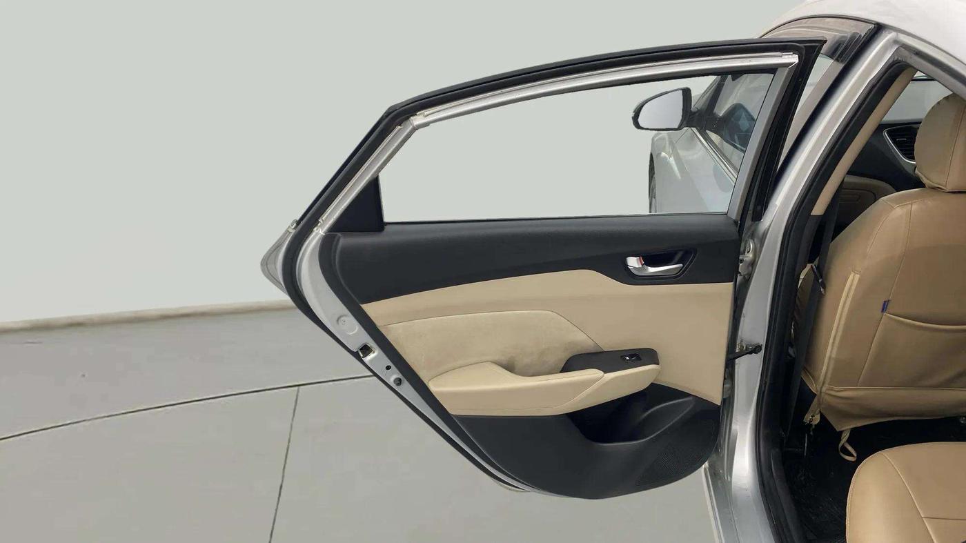 2019 Hyundai Verna 1.6 VTVT SX, Petrol, Manual, 47,796 km, LHS Rear Door
