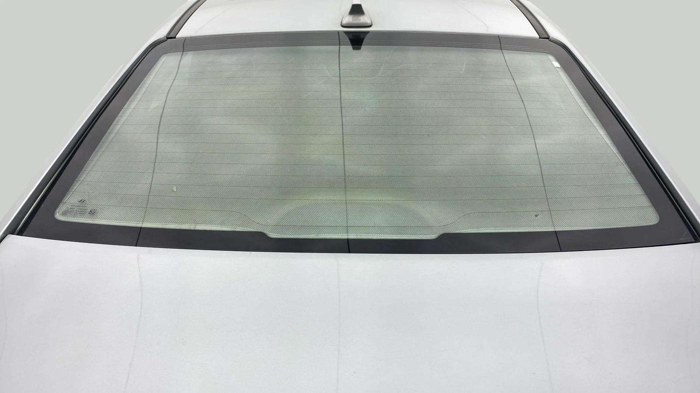 2019 Hyundai Verna 1.6 VTVT SX, Petrol, Manual, 47,796 km, Rear Windshield