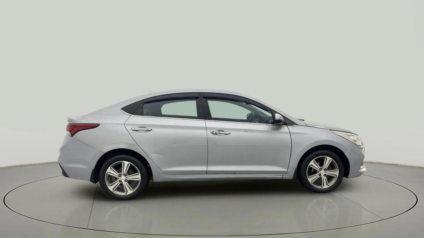 2019 Hyundai Verna 1.6 VTVT SX, Petrol, Manual, 47,796 km, Right Side View