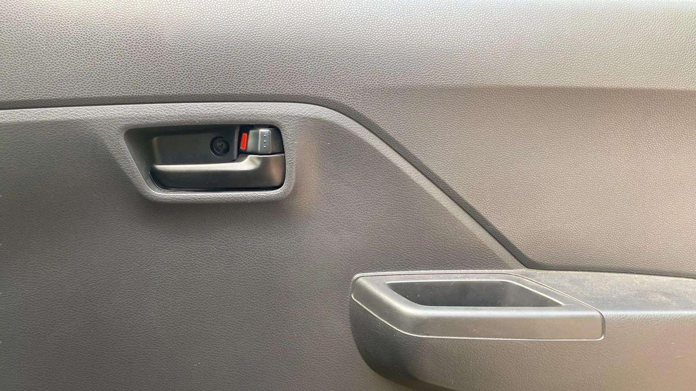 2023 Maruti Alto K10 VXI, Petrol, Manual, 6,680 km, Driver Side Door Panels Control