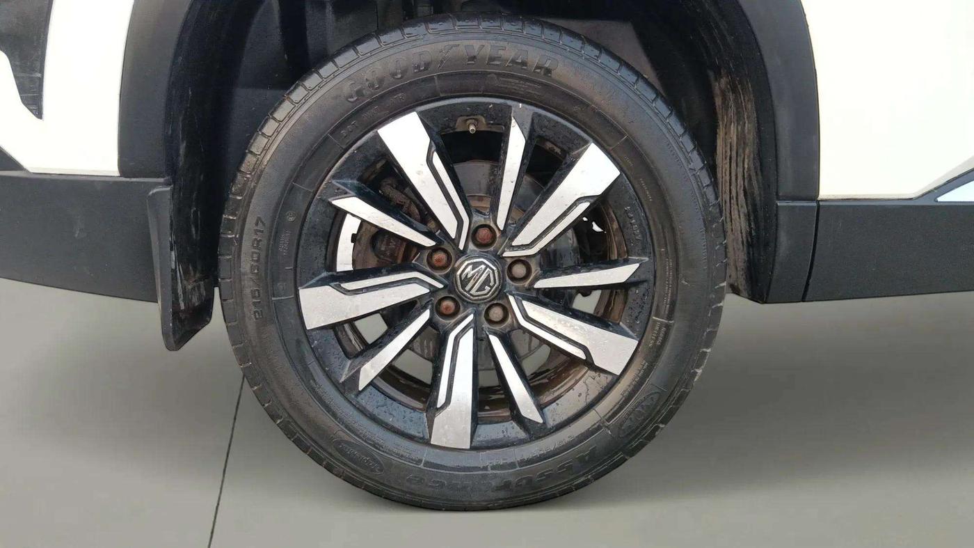 2019 MG HECTOR SHARP 1.5 DCT PETROL, Petrol, Automatic, 35,756 km, Right Rear Wheel