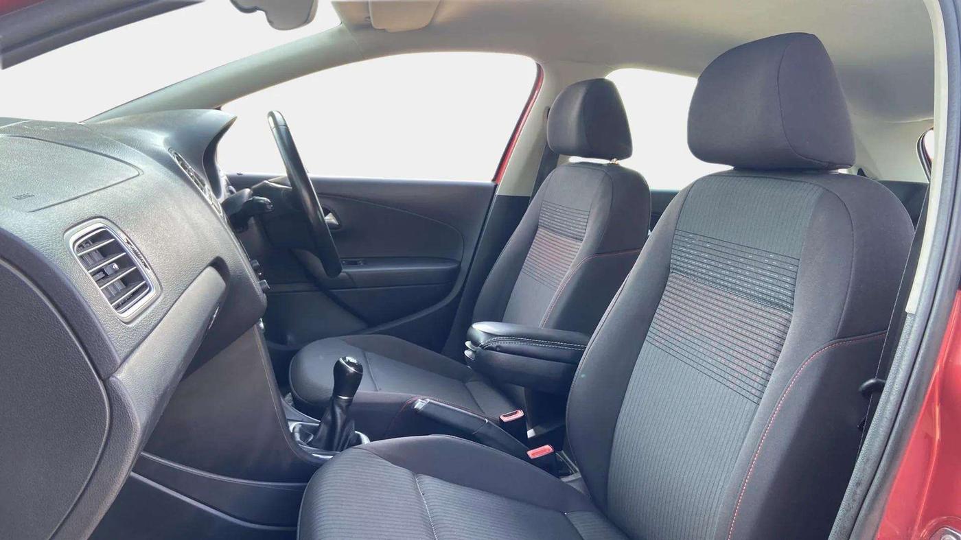 2021 Volkswagen Polo HIGHLINE PLUS 1.0L TSI, Petrol, Manual, 59,891 km, Right Side Front Door Cabin