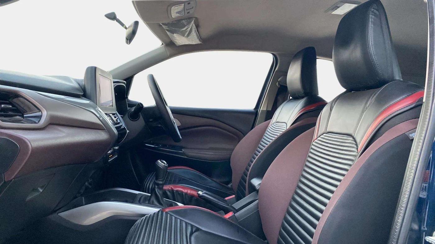2023 Maruti FRONX ZETA 1.0 TURBO MT, Petrol, Manual, 15,906 km, Right Side Front Door Cabin
