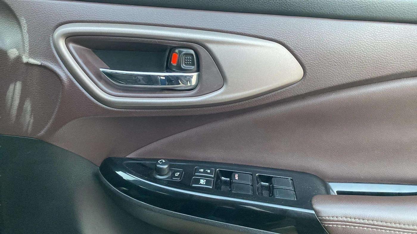 2023 Maruti FRONX ZETA 1.0 TURBO MT, Petrol, Manual, 15,906 km, Driver Side Door Panels Control