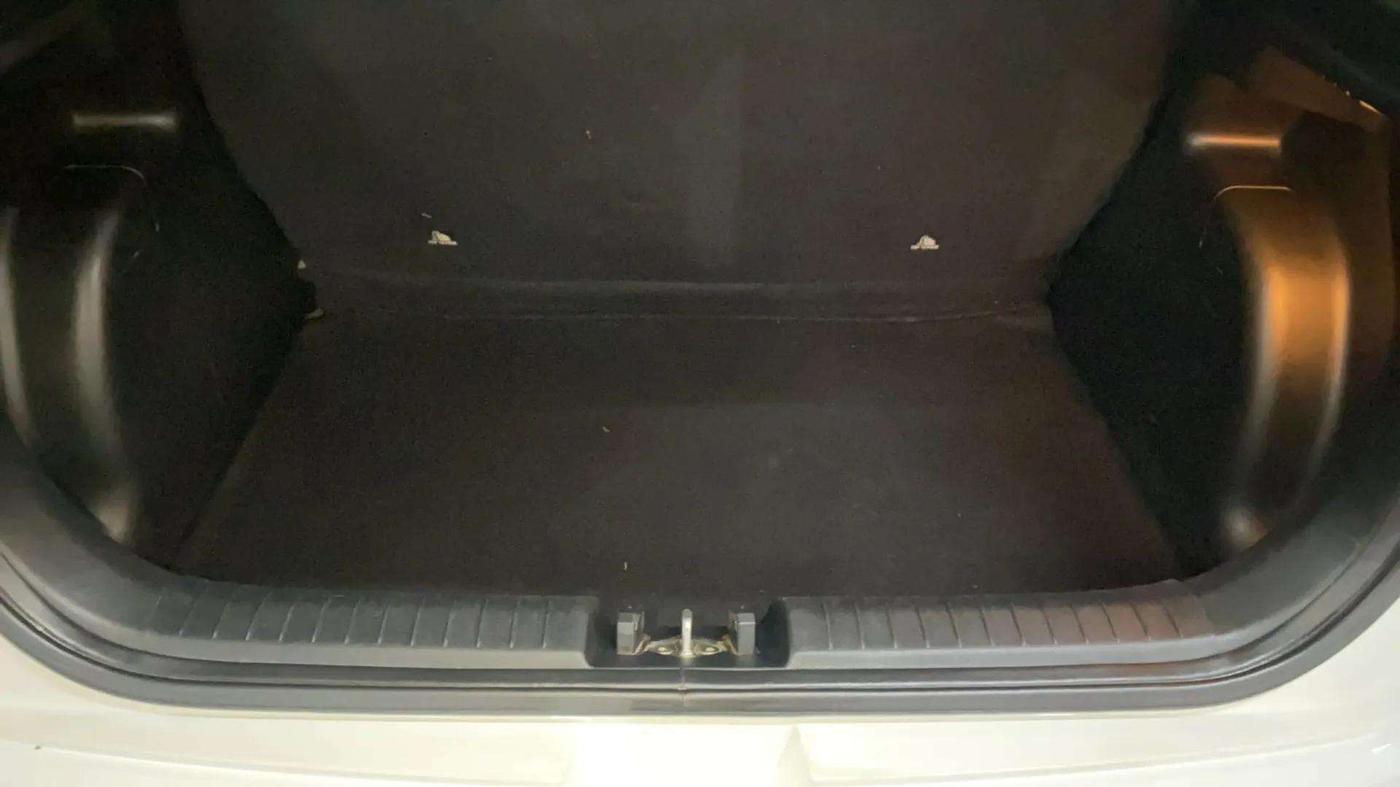 2022 Hyundai VENUE SX 1.0 TURBO, Petrol, Manual, 45,421 km, Boot Inside