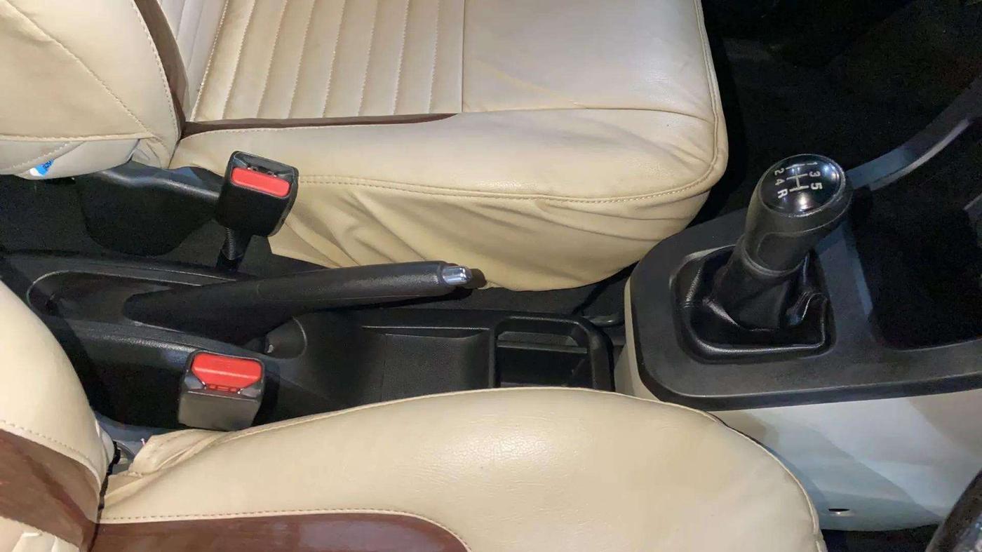 2019 Maruti New Wagon-R ZXI 1.2, Petrol, Manual, 34,891 km, Gear Lever