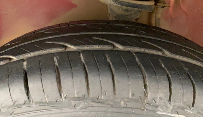 2012 Maruti Alto 800 LXI, Petrol, Manual, 54,341 km, Left Front Tyre Tread