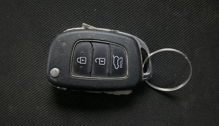 2020 Hyundai VENUE SX 1.0 TURBO, Petrol, Manual, 95,244 km, Key Close Up