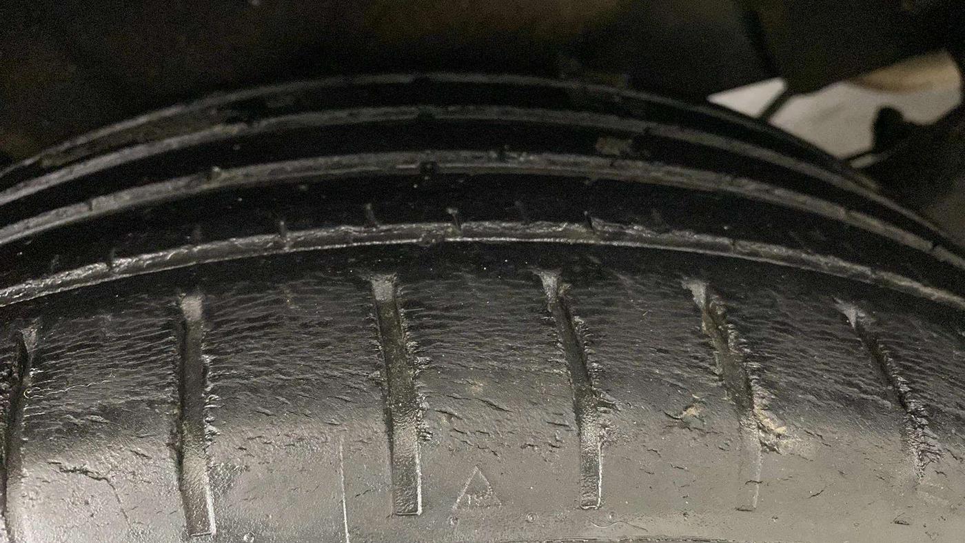 2017 Maruti Baleno ALPHA PETROL 1.2, Petrol, Manual, 37,258 km, Right Rear Tyre Tread