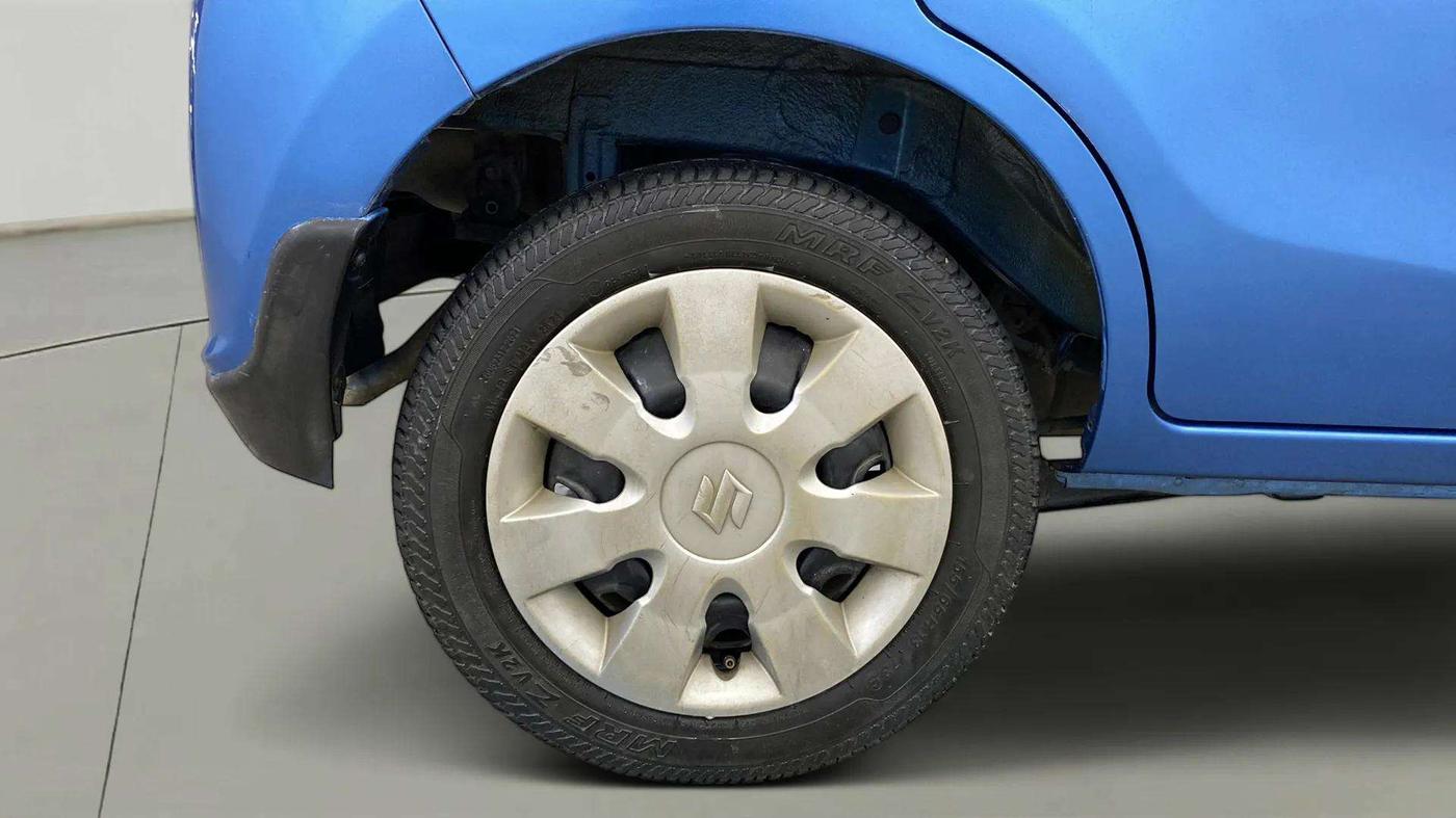 2015 Maruti Alto K10 VXI AMT, Petrol, Automatic, 61,216 km, Right Rear Wheel