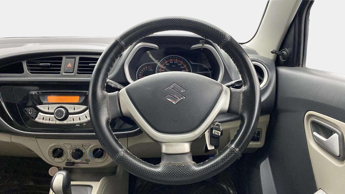2015 Maruti Alto K10 VXI AMT, Petrol, Automatic, 61,216 km, Steering Wheel Close Up