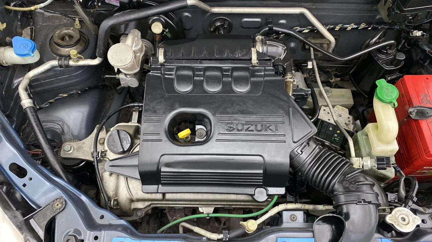2015 Maruti Alto K10 VXI AMT, Petrol, Automatic, 61,216 km, Engine View - Right