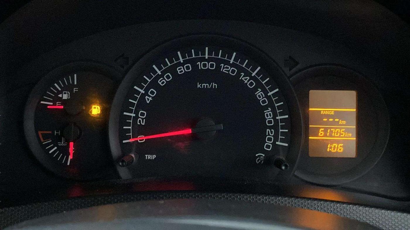 2015 Maruti Swift Dzire LXI (O), Petrol, Manual, 61,842 km, Odometer Image