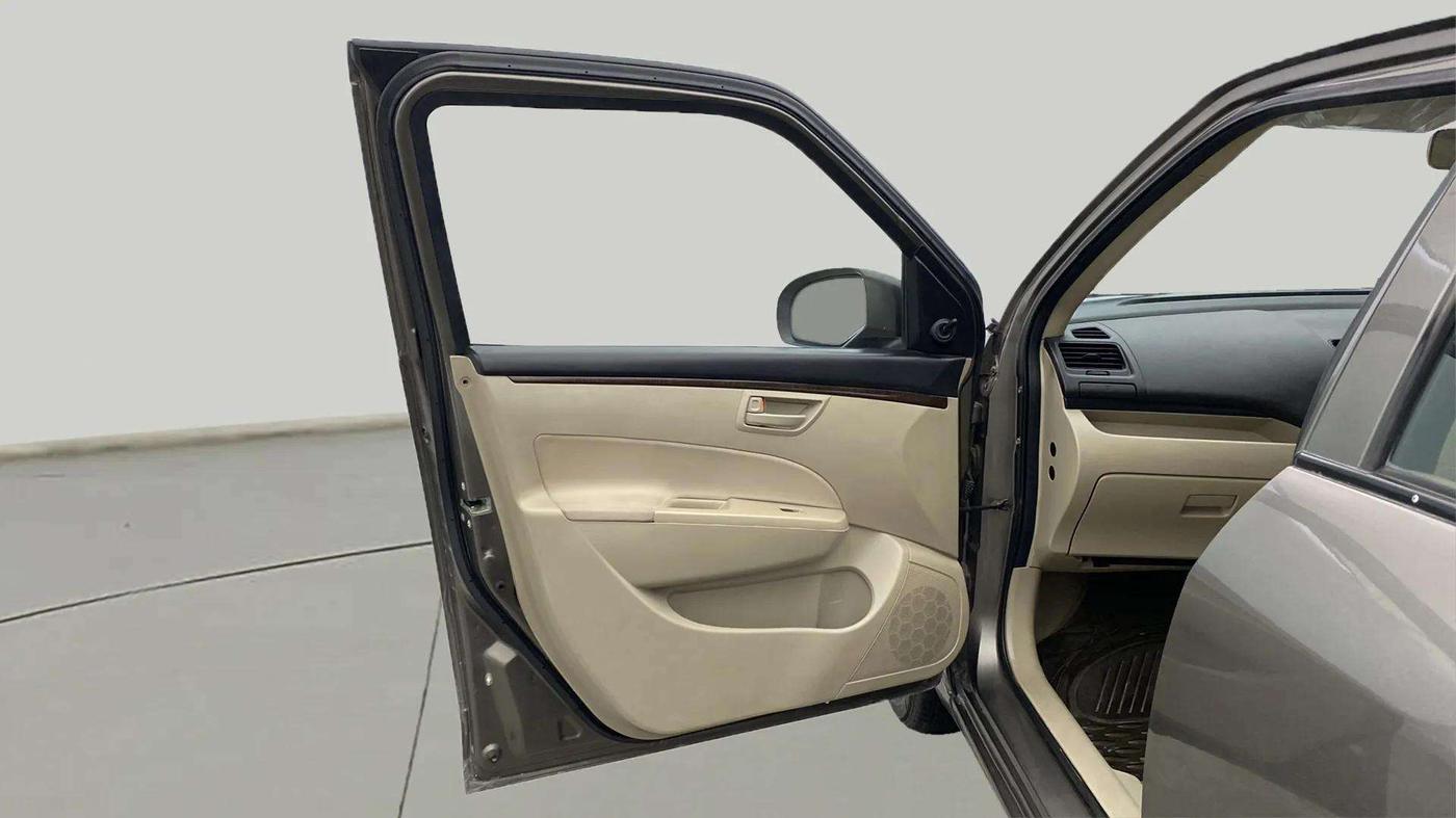 2015 Maruti Swift Dzire LXI (O), Petrol, Manual, 61,842 km, LHS Front Door