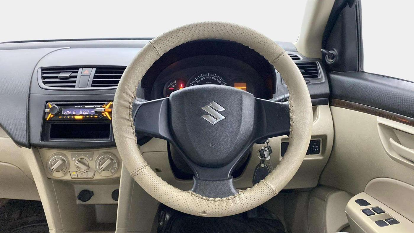 2015 Maruti Swift Dzire LXI (O), Petrol, Manual, 61,842 km, Steering Wheel Close Up