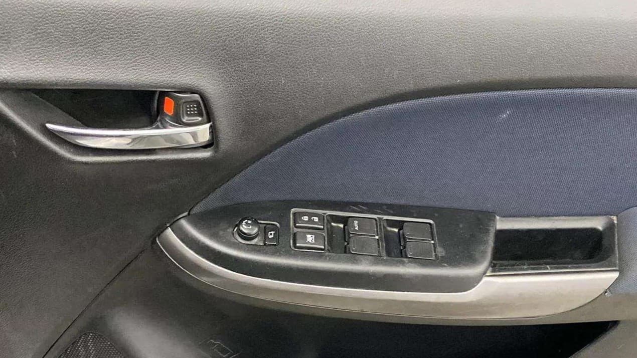 2021 Maruti Baleno ZETA PETROL 1.2, Petrol, Manual, 53,690 km, Driver Side Door Panels Control