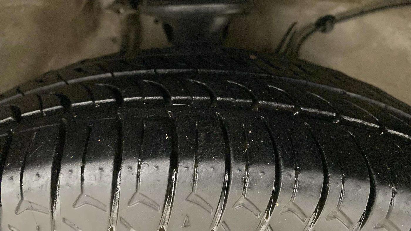 2021 Maruti Alto LXI O, Petrol, Manual, 51,635 km, Right Front Tyre Tread