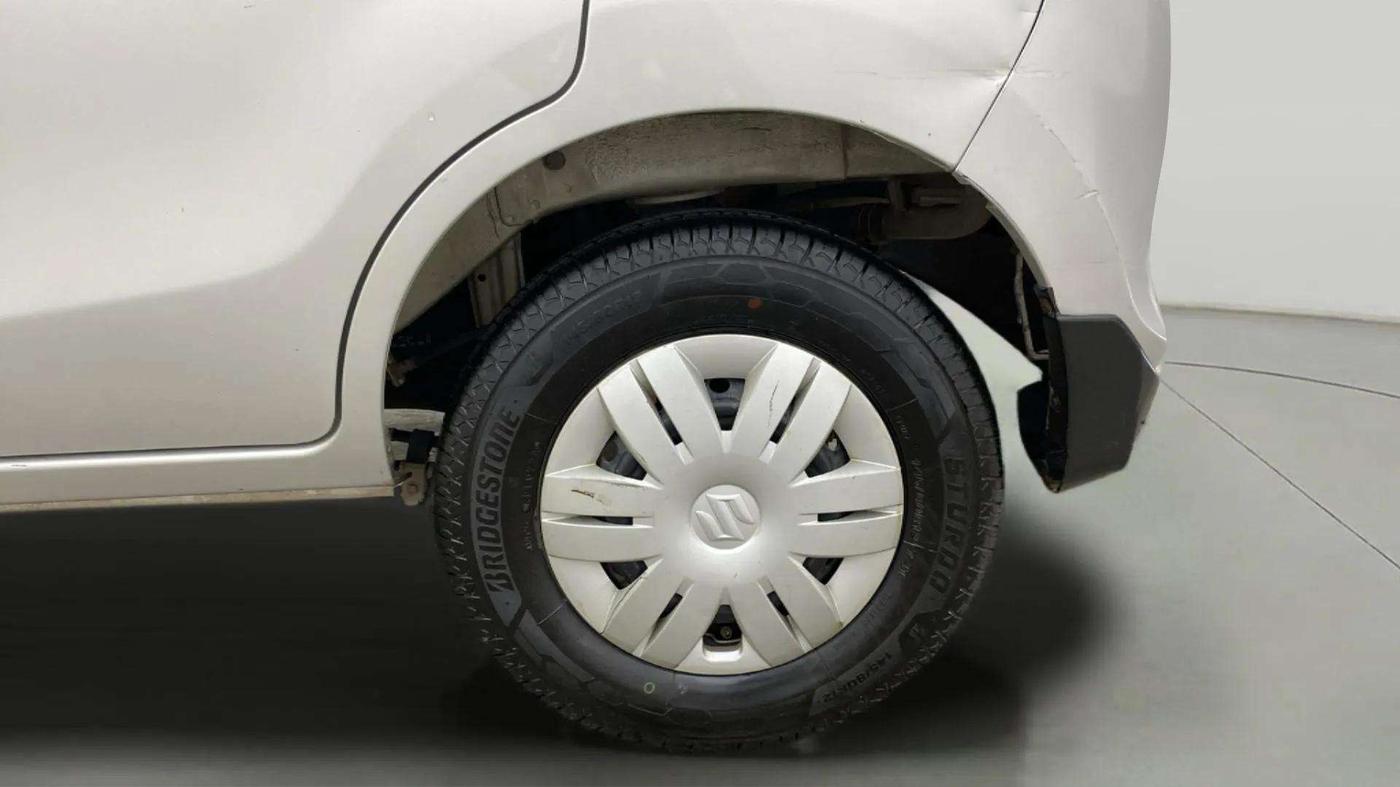 2021 Maruti Alto LXI O, Petrol, Manual, 51,635 km, Left Rear Wheel