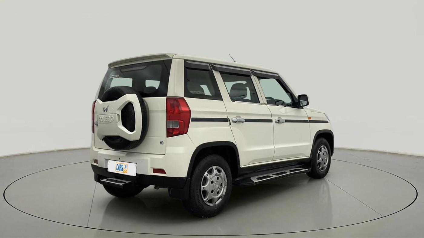 2022 Mahindra BOLERO NEO N 8, Diesel, Manual, 52,807 km, Right Back Diagonal
