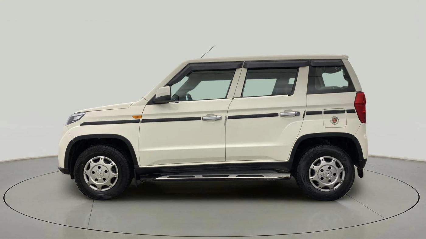 2022 Mahindra BOLERO NEO N 8, Diesel, Manual, 52,807 km, Left Side