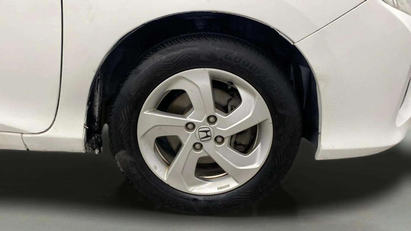 2016 Honda City 1.5L I-VTEC V MT, CNG, Manual, 72,331 km, Right Front Wheel