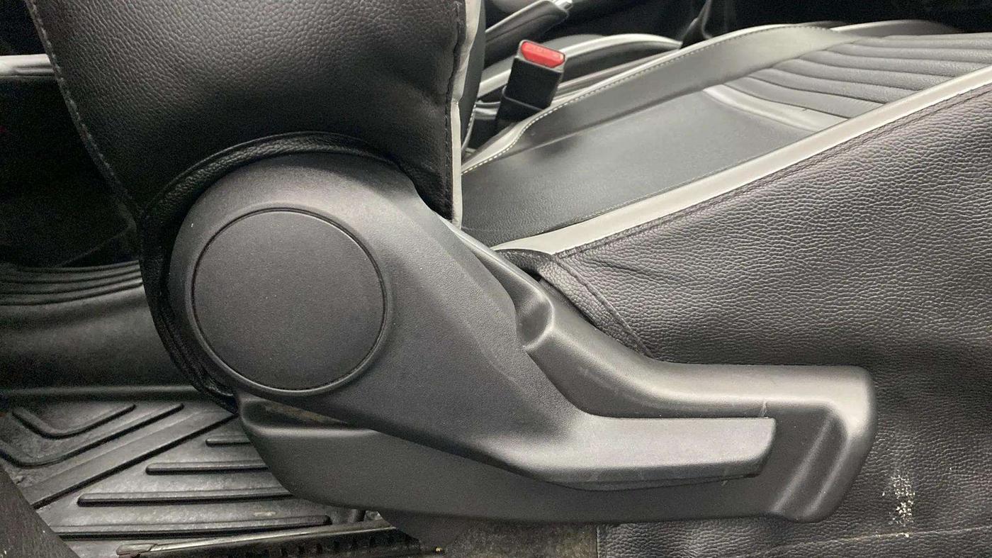 2020 Maruti Baleno DELTA PETROL 1.2, Petrol, Manual, 50,271 km, Driver Side Adjustment Panel