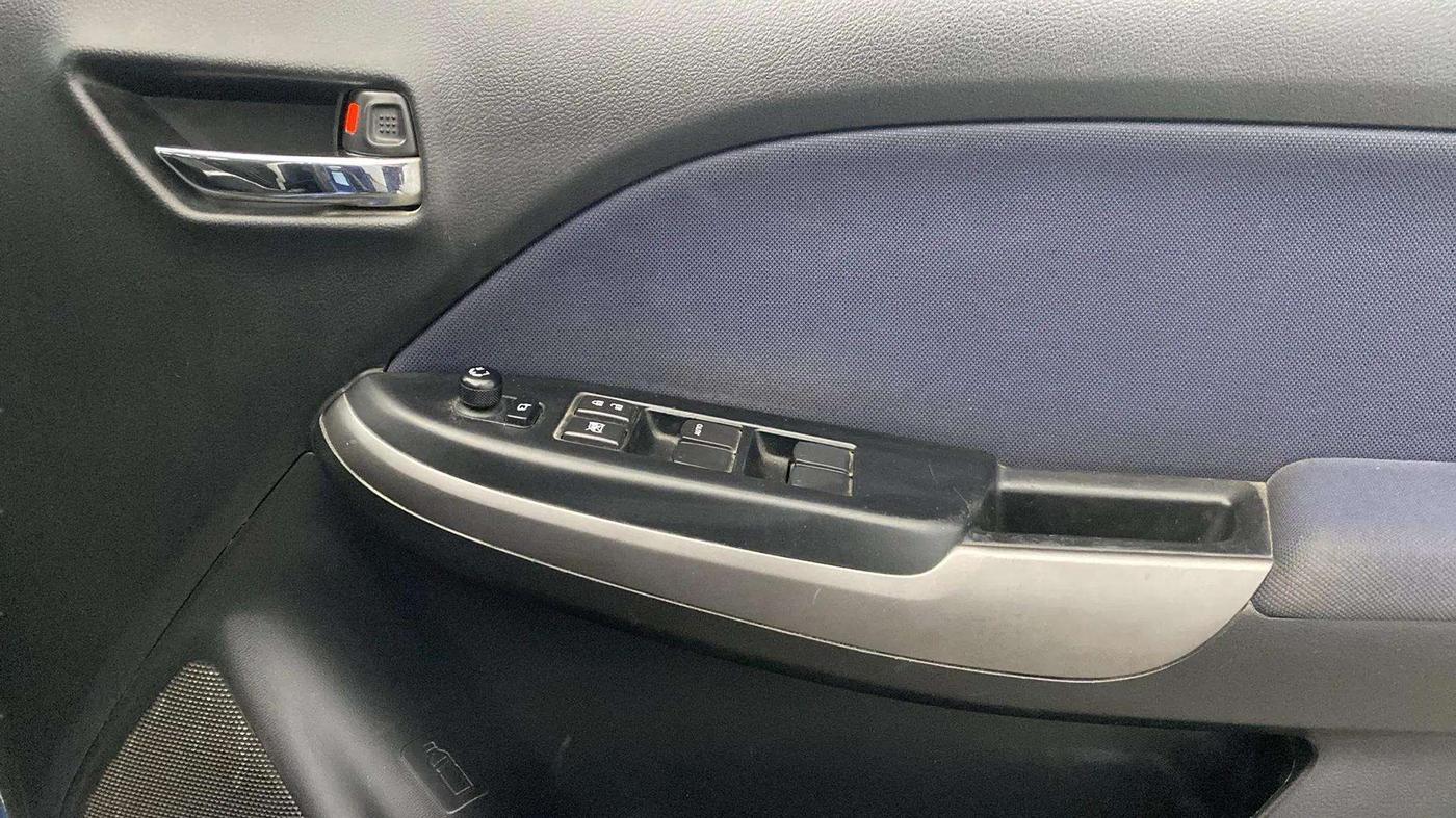 2020 Maruti Baleno DELTA PETROL 1.2, Petrol, Manual, 50,271 km, Driver Side Door Panels Control