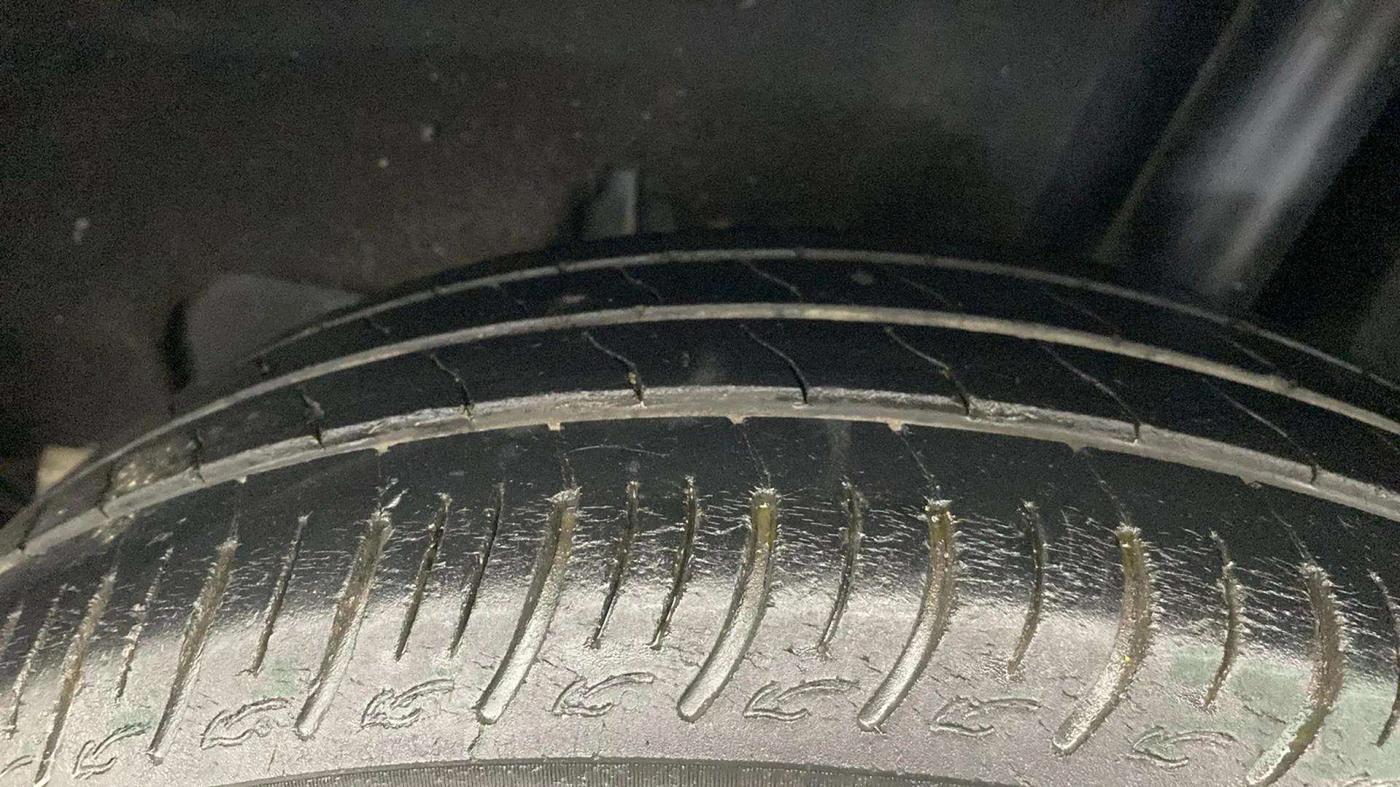 2020 Maruti Baleno DELTA PETROL 1.2, Petrol, Manual, 50,271 km, Left Rear Tyre Tread