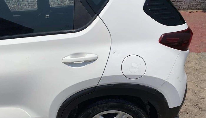 2021 KIA SONET HTK PLUS 1.2, Petrol, Manual, 17,117 km, Left quarter panel - Minor scratches