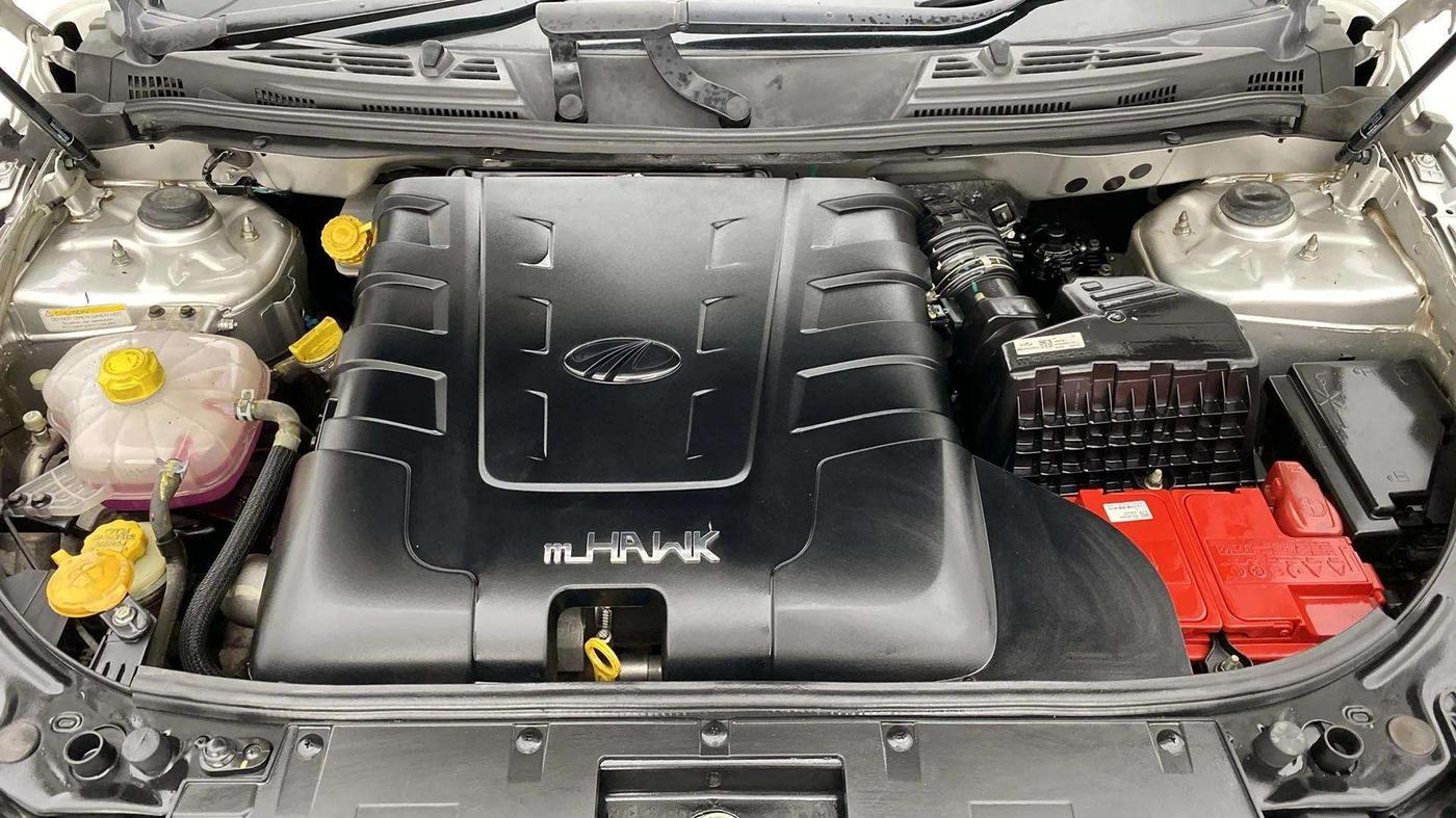 2019 Mahindra XUV500 W11(O), Diesel, Manual, 41,688 km, Engine View