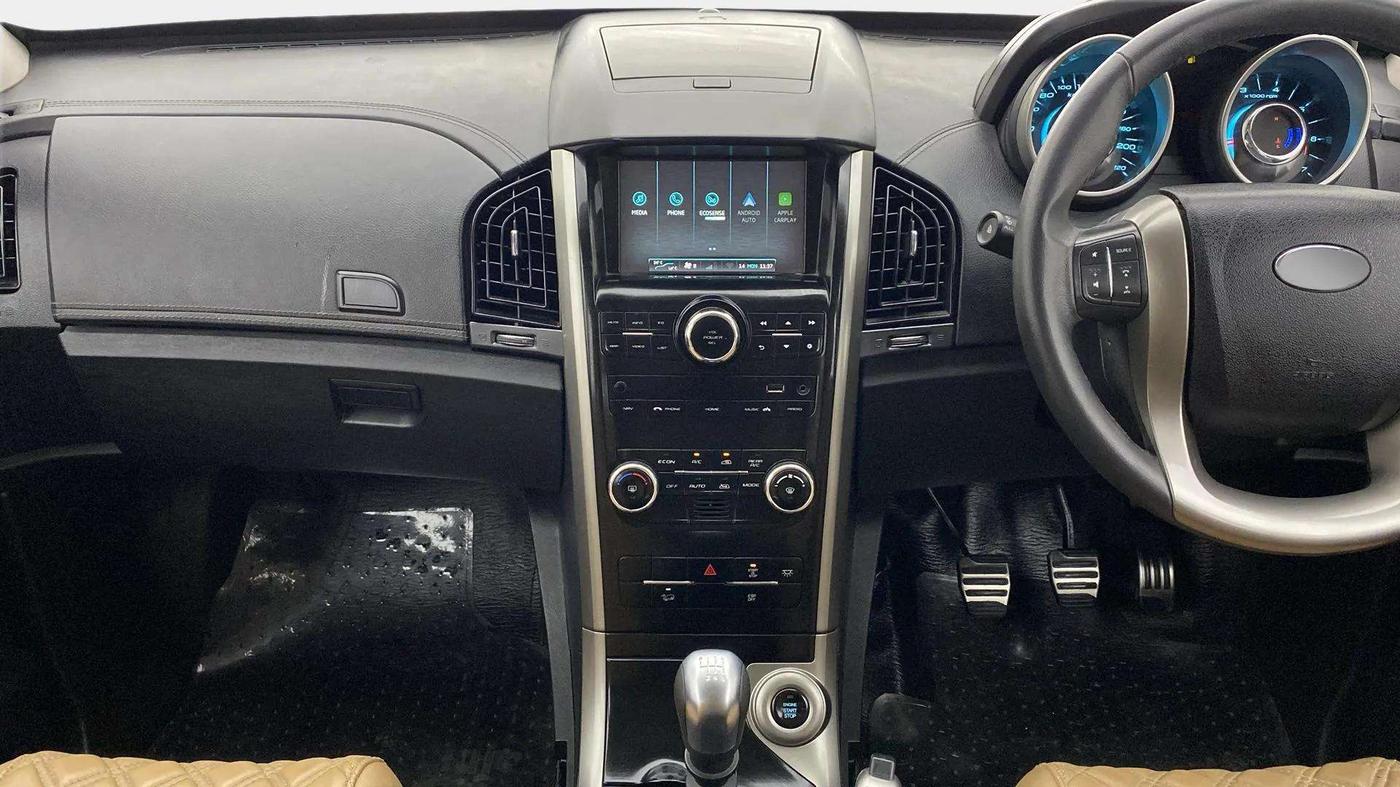 2019 Mahindra XUV500 W11(O), Diesel, Manual, 41,688 km, Air Conditioner