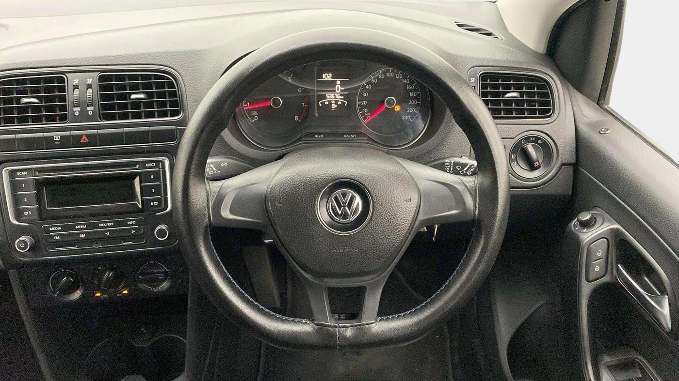 2015 Volkswagen Polo COMFORTLINE 1.2L, Petrol, Manual, 53,717 km, Steering Wheel Close Up