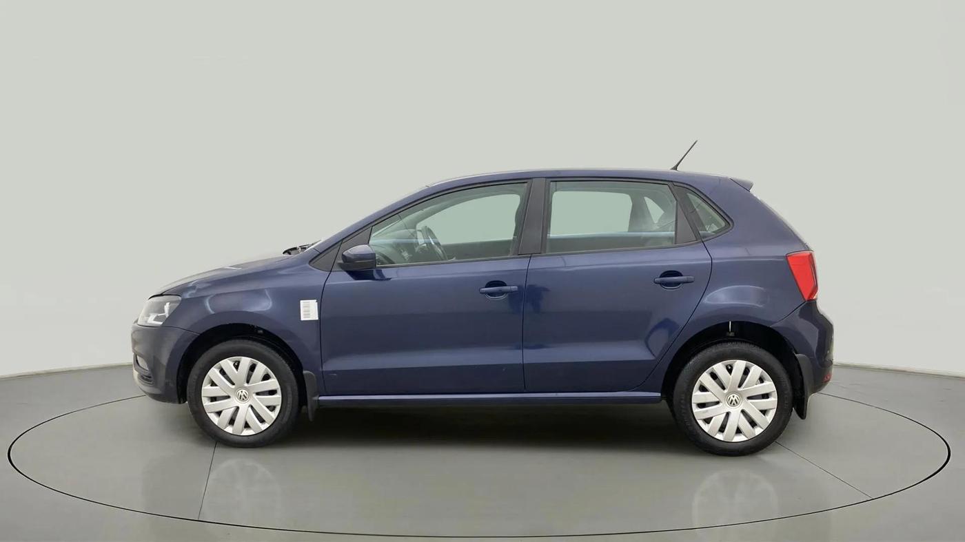 2015 Volkswagen Polo COMFORTLINE 1.2L, Petrol, Manual, 53,717 km, Left Side