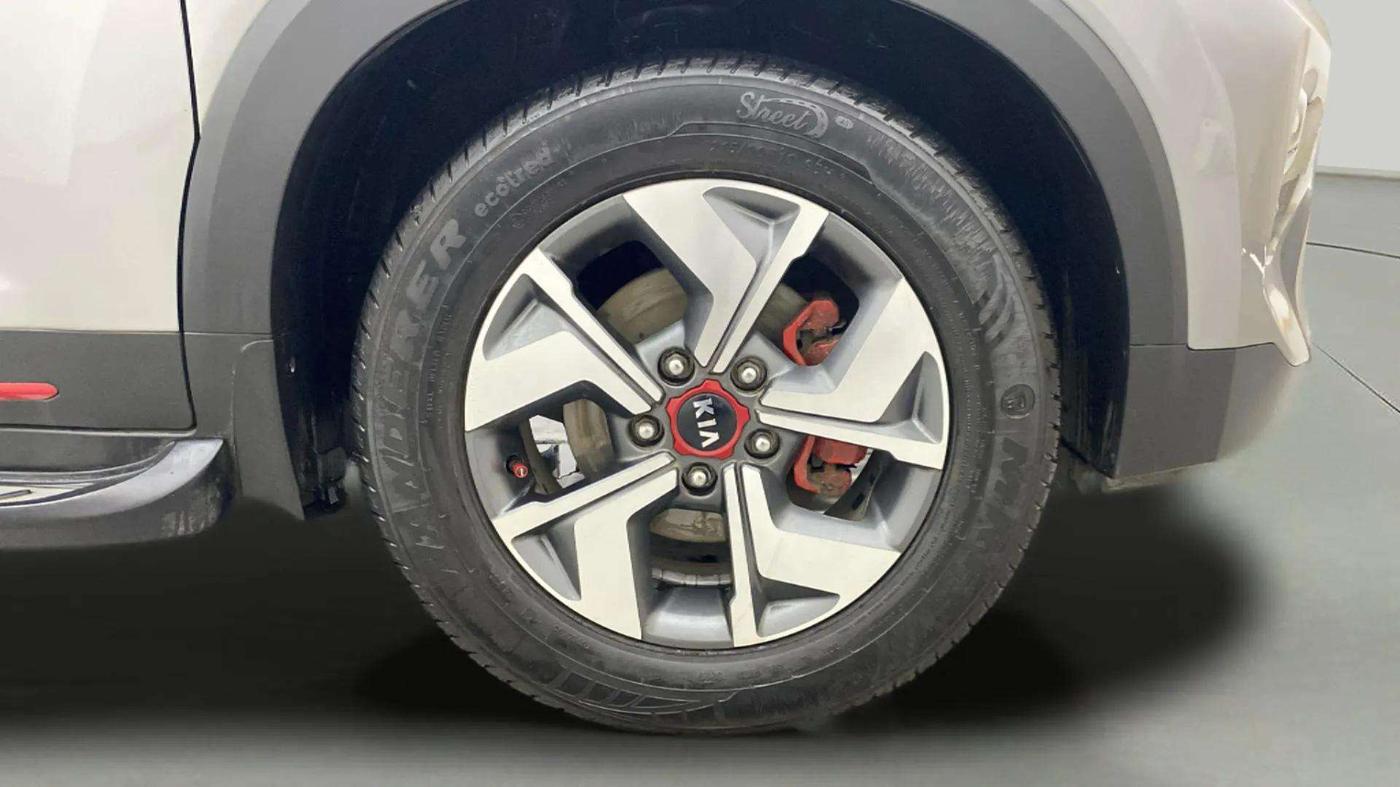 2021 KIA SONET GTX PLUS 1.0 DCT, Petrol, Automatic, 30,477 km, Right Front Wheel