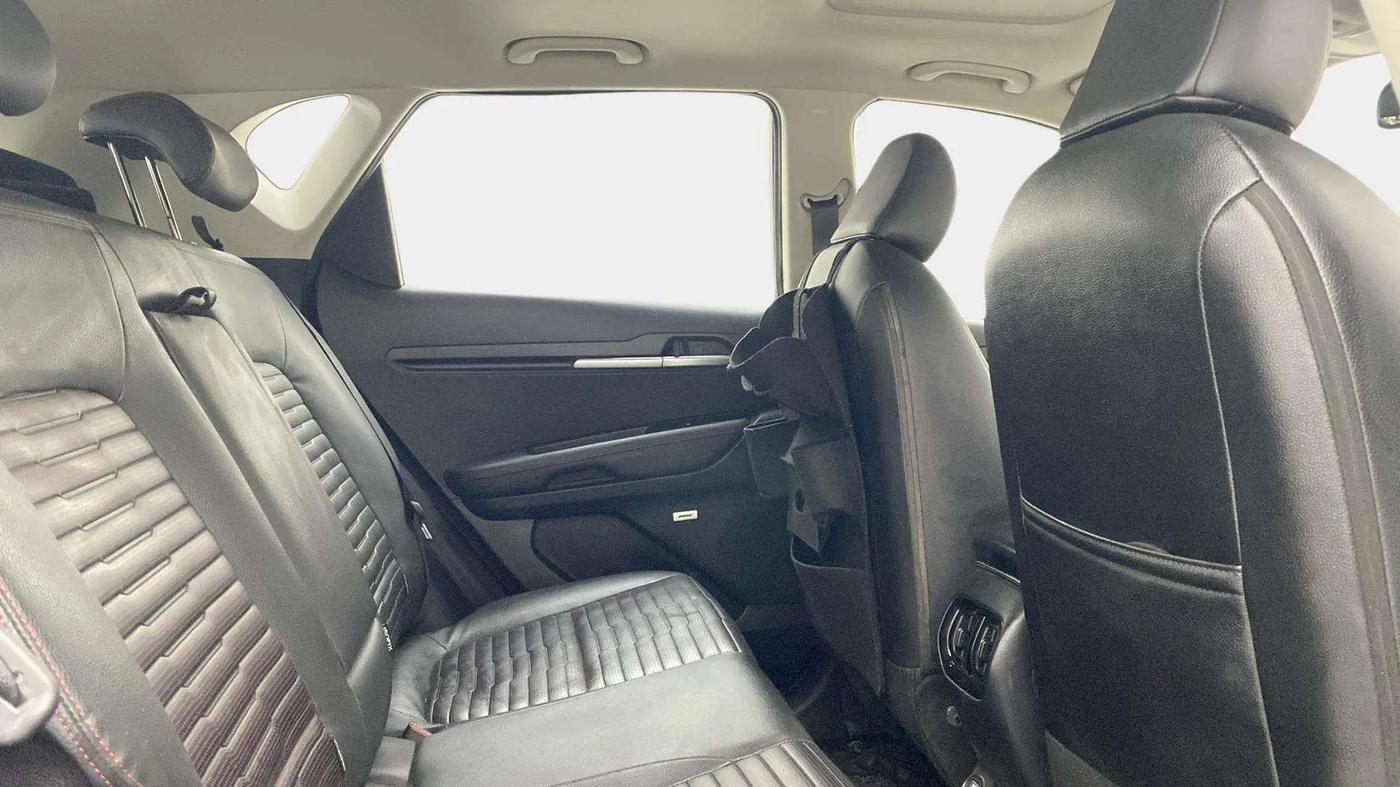 2021 KIA SONET GTX PLUS 1.0 DCT, Petrol, Automatic, 30,477 km, Right Side Rear Door Cabin