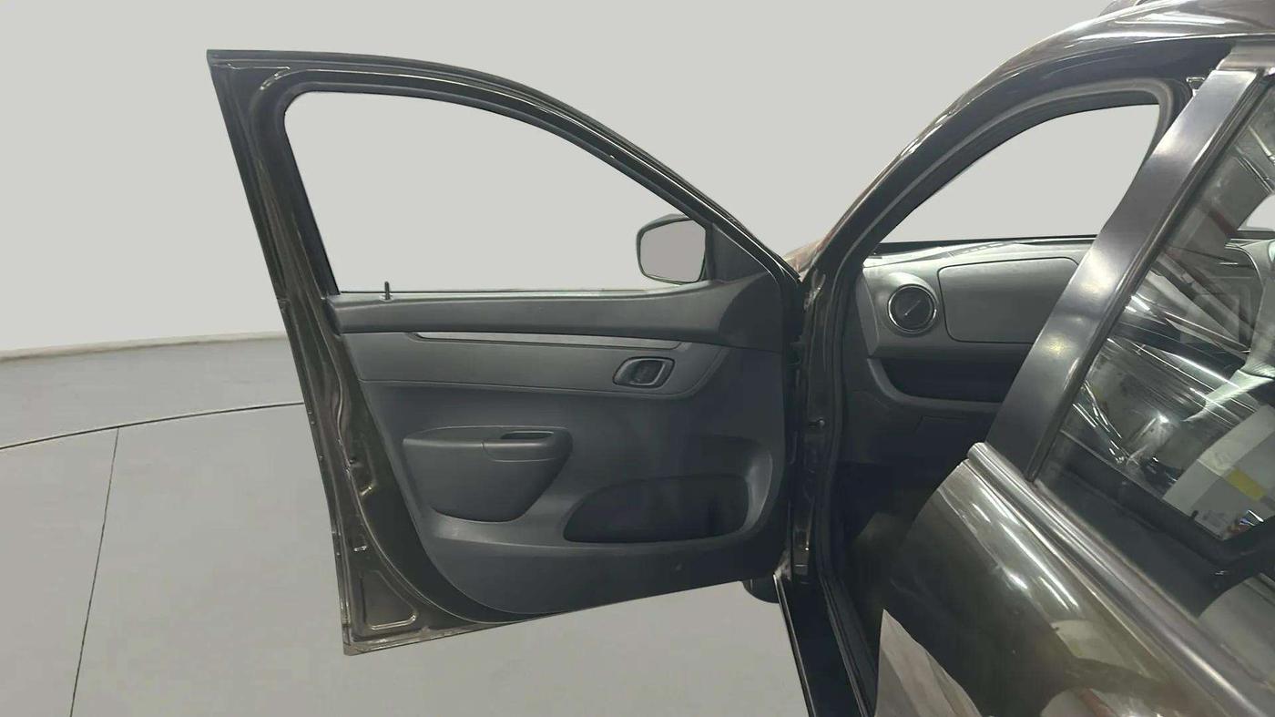 2016 Renault Kwid RXT 0.8, Petrol, Manual, 21,271 km, LHS Front Door